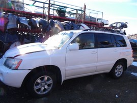 2003 Toyota Highlander White 3.0L AT 2WD #Z22078